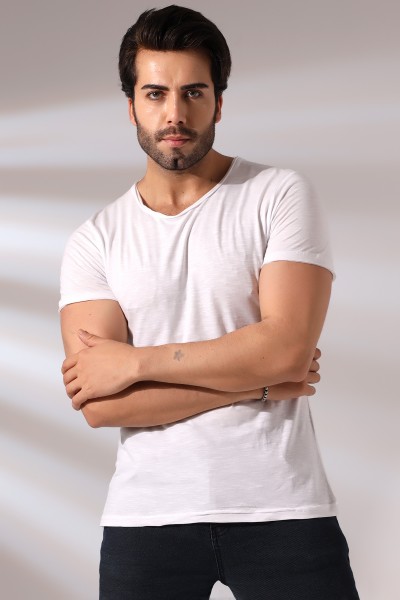 Pis Dikim Bisiklet Yaka Flamlı Kısa Kol Basic T-Shirt 19959 BEYAZ Pis Dikim Bisiklet Yaka Flamlı Kısa Kol Basic T-Shirt 19959 BEYAZ