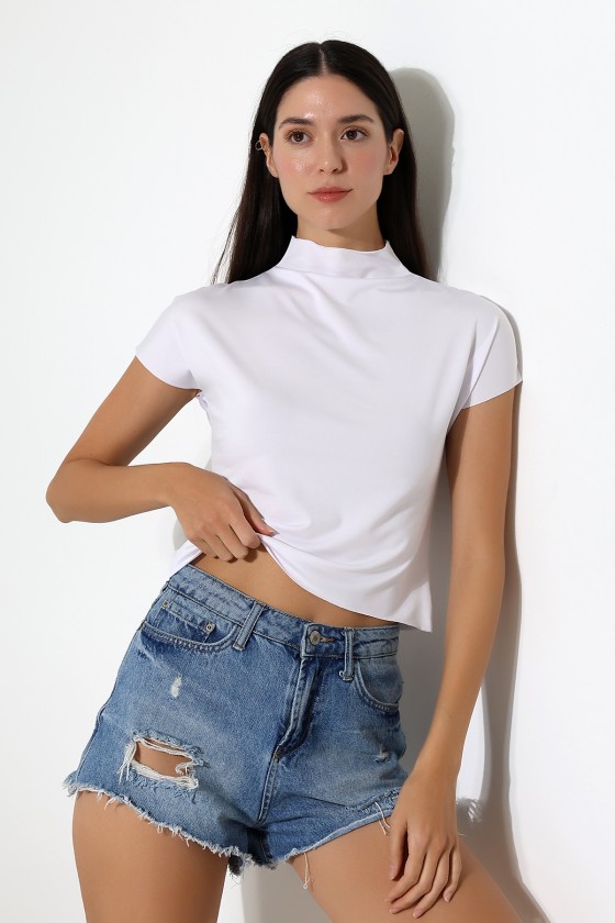 Yumuşak Dokulu Kendiliğinden Kollu Dik Yaka Basic Crop Kadın T-Shirt 22002 BEYAZ