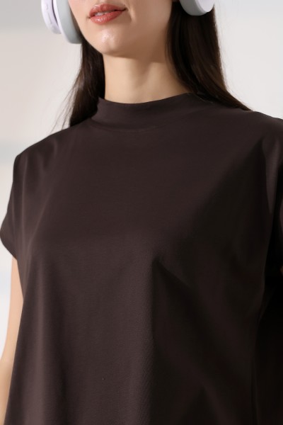 Dik Yaka Pamuklu T-shirt 19588 KAHVE