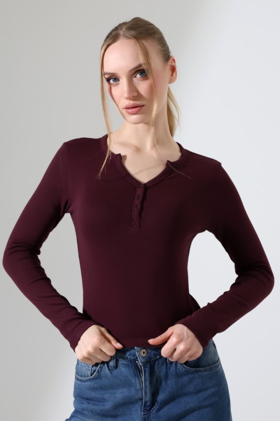 Düğmeli V Yaka Uzun Kollu Pamuklu Basic Kadın T-Shirt 21926 MÜRDÜM