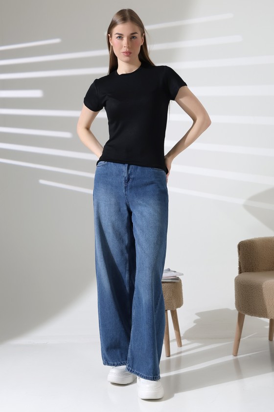 Düşük Kısa Kol Bisiklet Yakalı Basic Kadın T-Shirt 21972 SİYAH