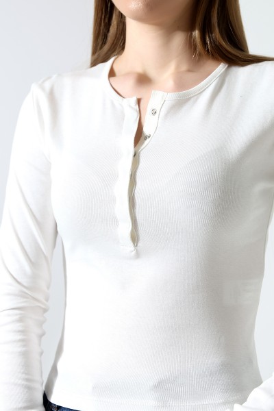 %100 Pamuk Çıt Çıtlı Yaka Slim Fit Basic Düz Ribana Uzun Kollu T-Shirt 21947 EKRU