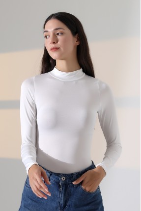 Mikro Yarım Balıkçı Yaka Uzun Kol Altı Külotlu ve Çıt Çıtlı Basic Kadın Bodysuit 21942 EKRU