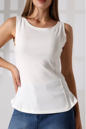 Relax Fit Rahat Kesim Kayıkçı Yaka Eteği Volanlı Yanları Kuplu Basic Kolsuz Kadın T-Shirt 22070 EKRU