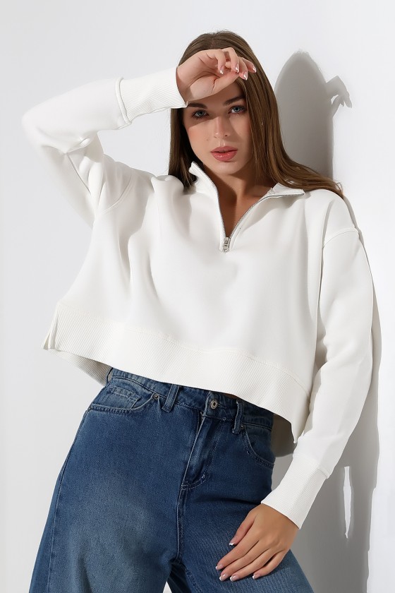 Relax Rahat Salaş Geniş Kesim Yarım Fermuarlı Dik Yaka Yanları Yırtmaçlı Pamuklu Kadın Sweatshirt 21967 EKRU