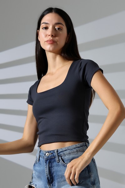Kare Yaka Likralı Ribana Kumaş Kadın T-Shirt 21804 FÜME