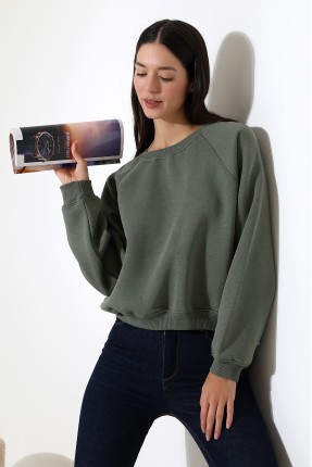 Geniş Bisiklet Yaka Şardonlu Karyokalı Geniş Reglan Kol Basic Kadın Sweatshirt 21973 HAKİ