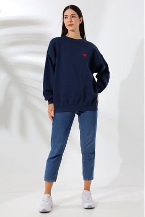 Kalp Nakışlı Şardonlu Bisiklet Yaka Oversize Sweatshirt 21621 LACİVERT