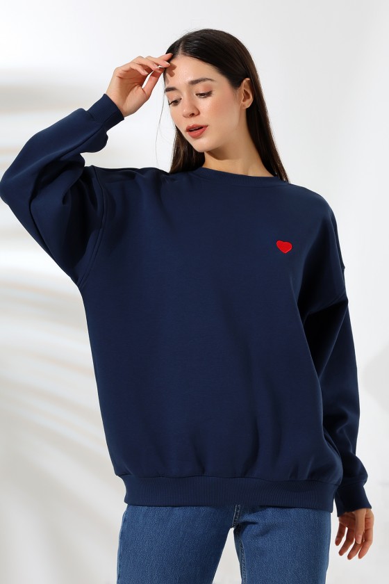 Kalp Nakışlı Şardonlu Bisiklet Yaka Oversize Sweatshirt 21621 LACİVERT