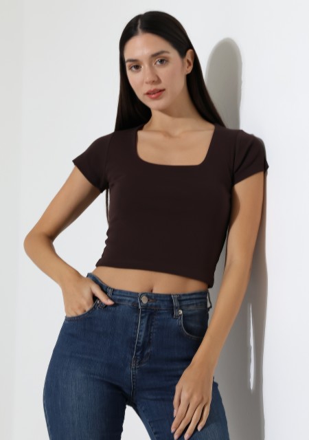 Kare Yaka Kısa Kol Penye Kompakt Likralı Esnek Basic T-Shirt 21069 KAHVE