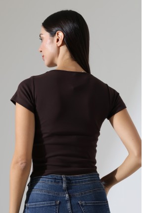 Kare Yaka Kısa Kol Penye Kompakt Likralı Esnek Basic T-Shirt 21069 KAHVE