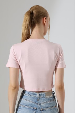 Pamuklu Kompakt Penye Ribana Bisiklet Yaka Crop T-Shirt 21560 PUDRA