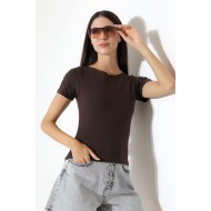 Ribana Kumaş Kayık Yaka Kısa Kol Basic Kadın T-Shirt 21996 KAHVE