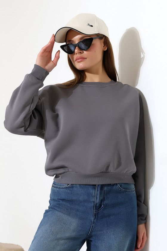 Şardonlu Oversize Bisiklet Yaka Geniş Kalıp Sweatshirt 21614 BOYALI GRİ