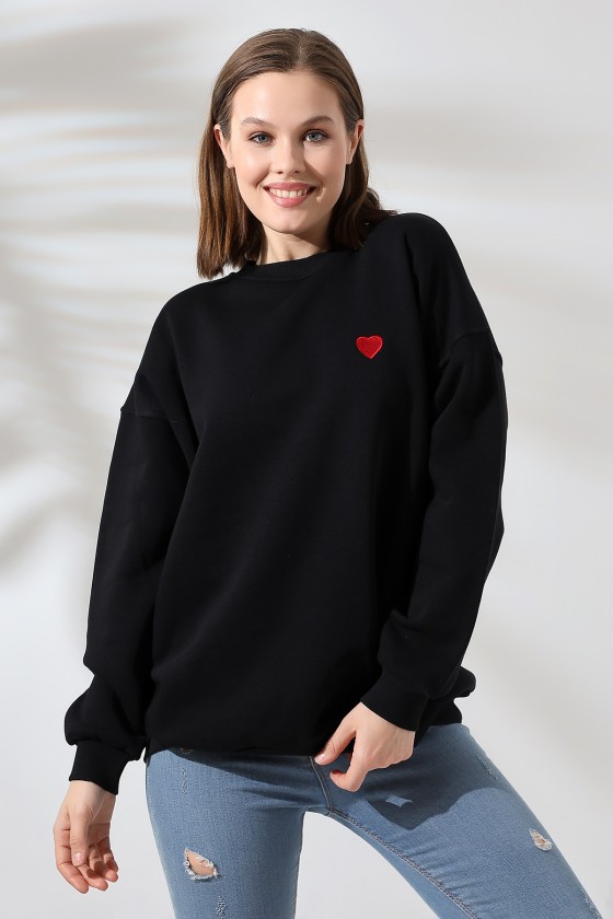 Kalp Nakışlı Şardonlu Bisiklet Yaka Oversize Sweatshirt 21621 SİYAH