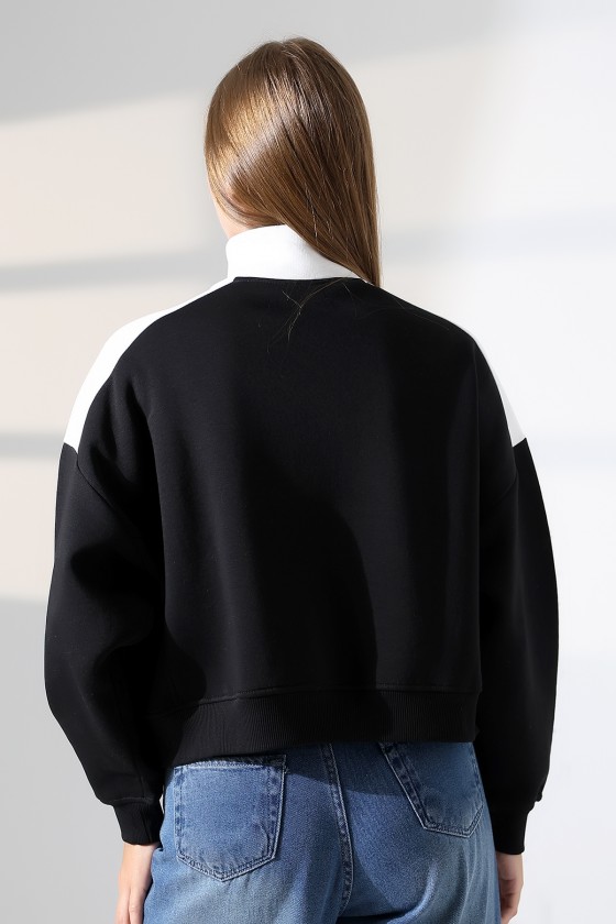 Relax Kesim Yarım Fermuarlı Dik Gömlek Yaka Kolları Geniş Yanları Parçalı Kadın Sweatshirt 21963 SİYAH