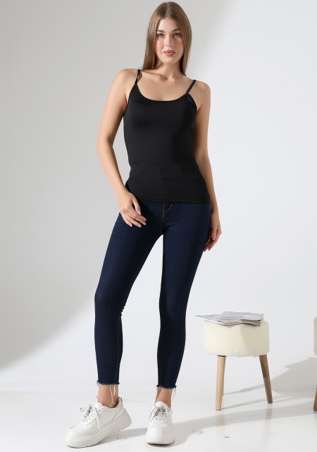 Slim Fit Dar Kesim İnce Askılı U Yaka Yumuşak Dokulu Basic Kadın Body Atlet 22001 SİYAH