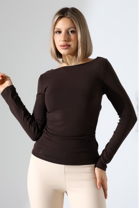 Uzun Kollu Kayık Yaka Yanları Büzgülü Vücuda Oturan Basic Kadın Body T-Shirt 21951 KAHVE